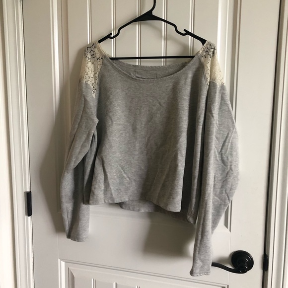 Sweaters - Grey off the shoulder croptop sweater Sweaters - Grey off the shoulder croptop sweater